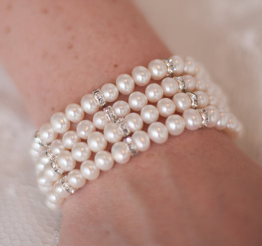 Crystal Elegance II Pearl Bridal Bracelet £118